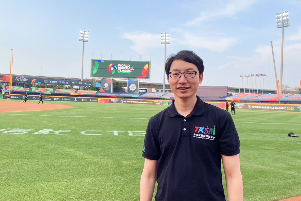 吳易澄醫師 在各種臨床、行政與研究事務努力許久,終於逐漸擁抱自己喜歡的運動醫學